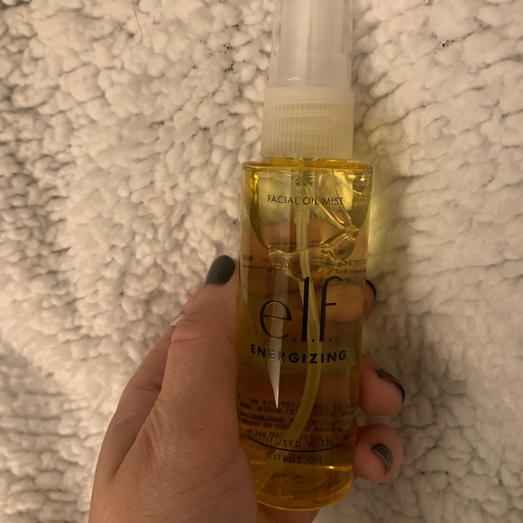 Elf Facial Mist Oil - Picture 1 of 2